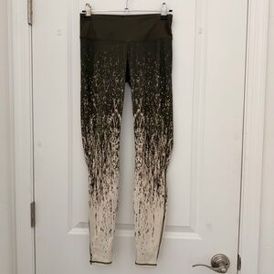 Hylete | Olive Green to Cream Ombre Active Leggings